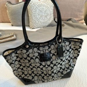 Coach shoulder bag